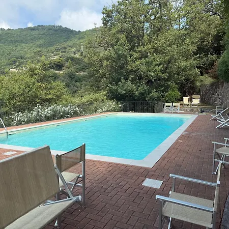 Domus Luxury Vila Alassio