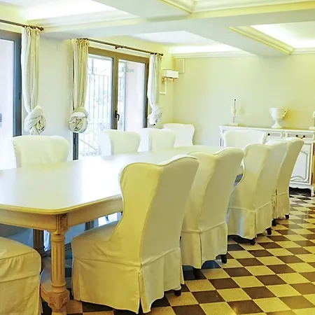 Domus Luxury Vila Alassio